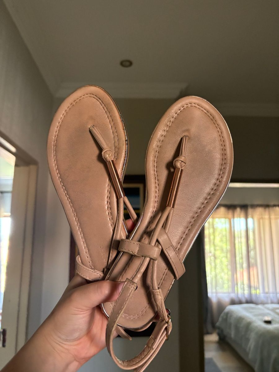 Women Dusty pink sandals, worn YAGA - Main Image