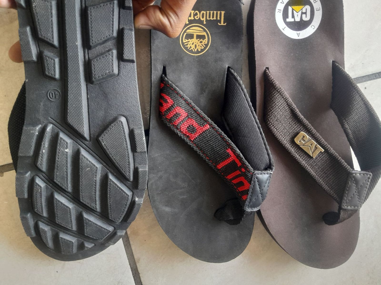 Men Caterpillar unisex thong type flip flop YAGA
