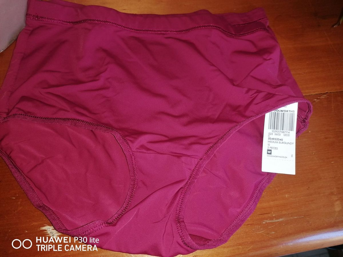 Women, Woolworths size 10 panties Lovely stret