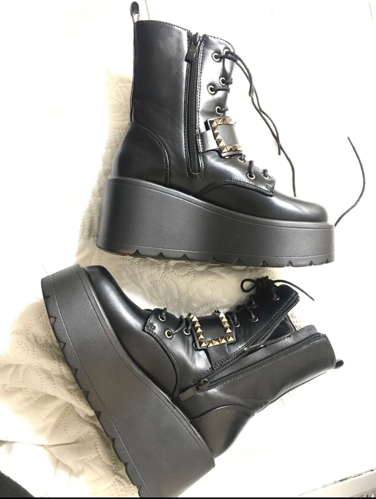 4 inch platform boots best sale