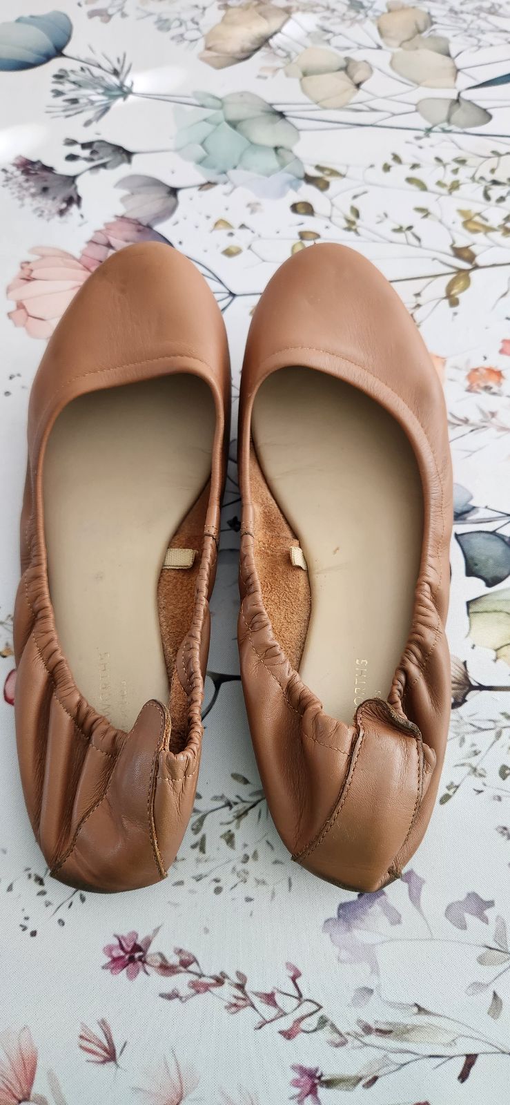 Women Woolworths pumps Genuine leather uppers YAGA