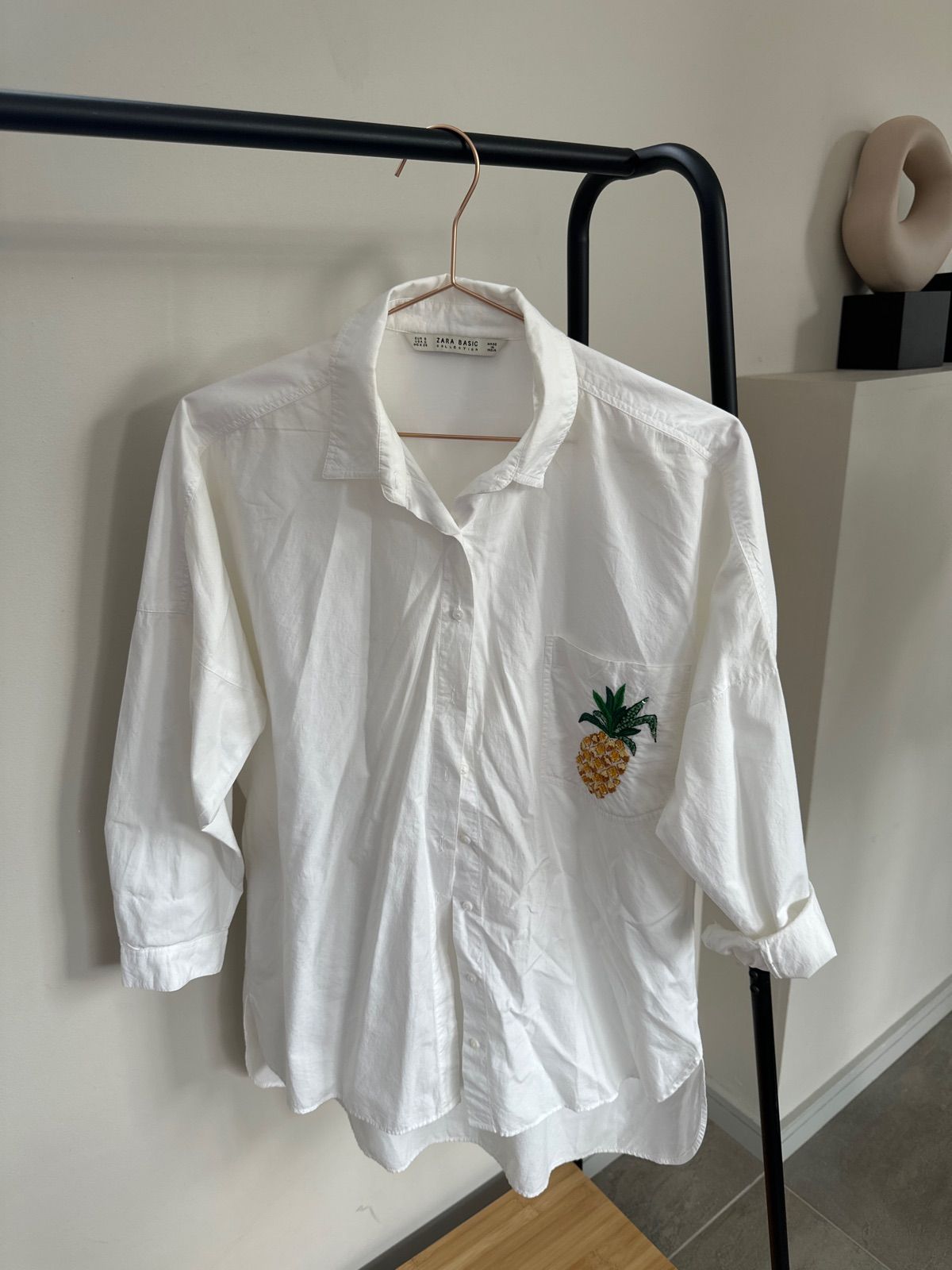 zara pineapple shirt