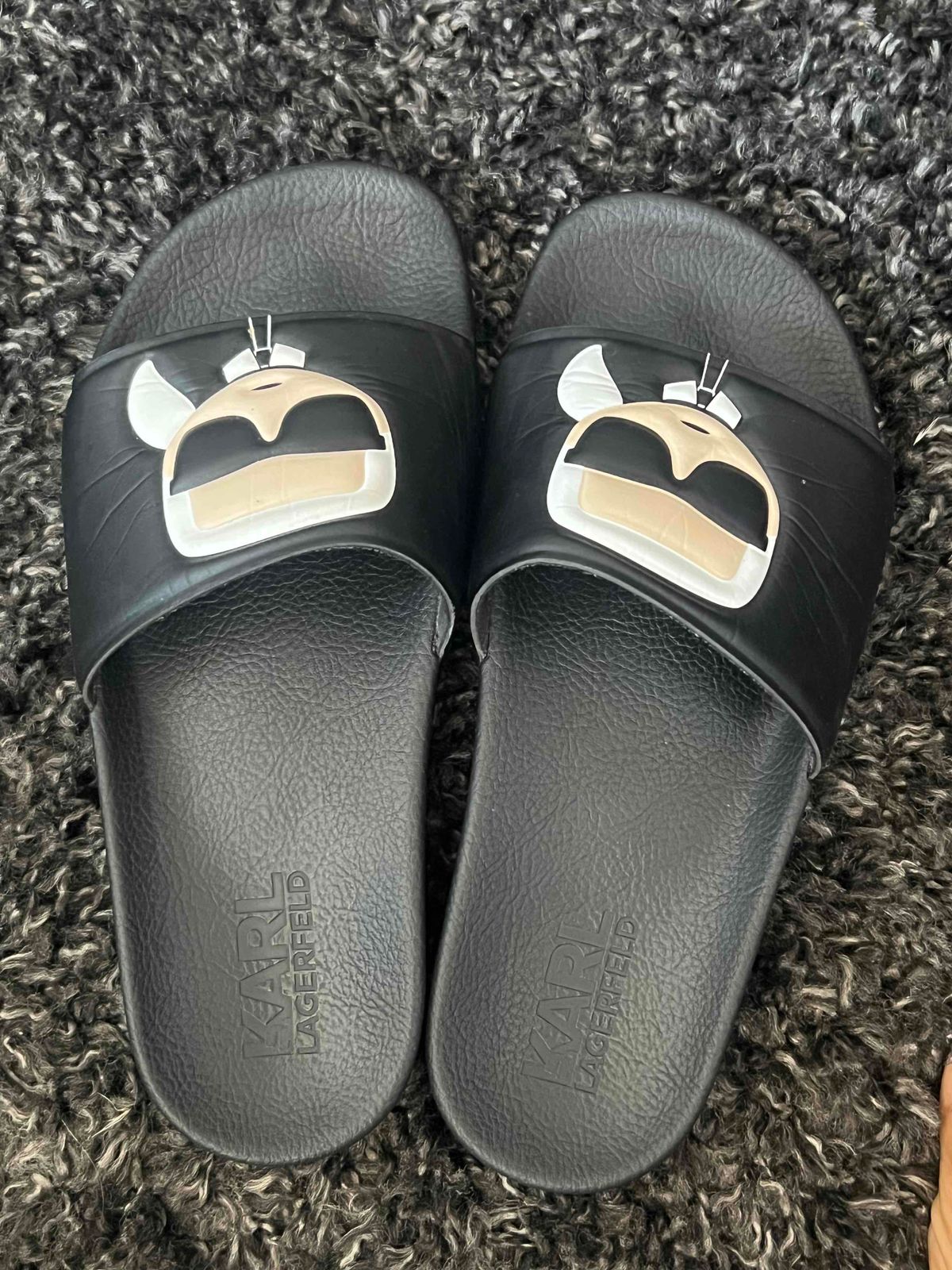 Women Karl Lagerfeld slides YAGA