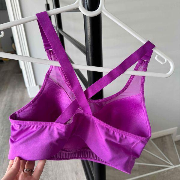 Shyaway Nylon Spandex Purple Sports Bra in Phagwara - Dealers