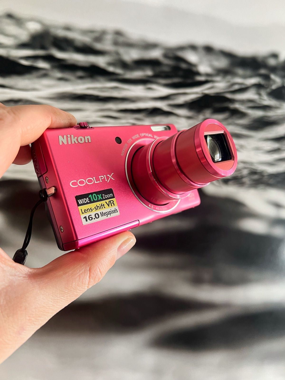 Technology | Nikon Coolpix S6200 digital camera in P | YAGA