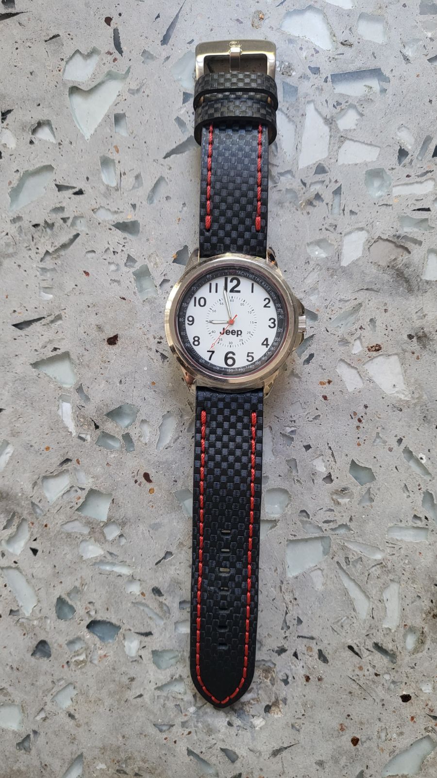 Men Jeep mens watch needs new battery G YAGA