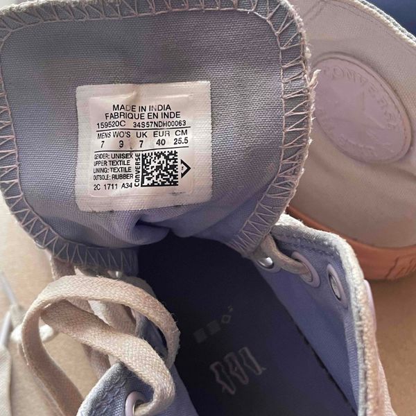 Converse Chuck Taylor High Tops UK 7 Light purple colour