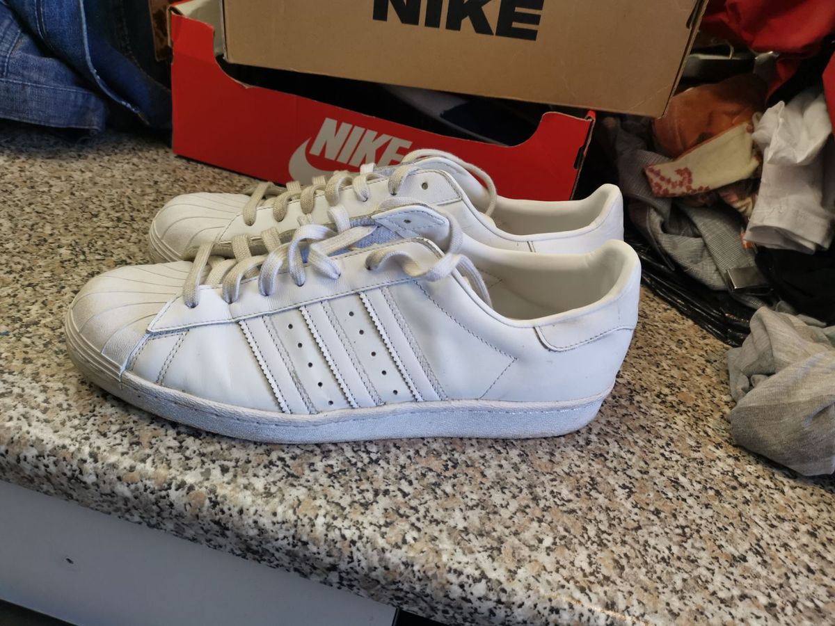 All white adidas clearance superstar size 6.5