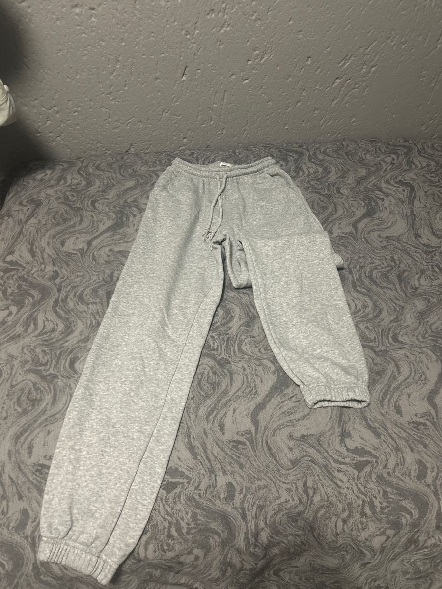 Grey Comfy Sweatpants – Yeilda