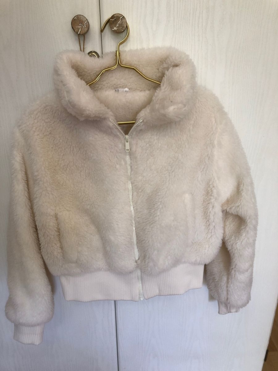 Women Mr Price faux fur jacket only worn onc Yaga SA