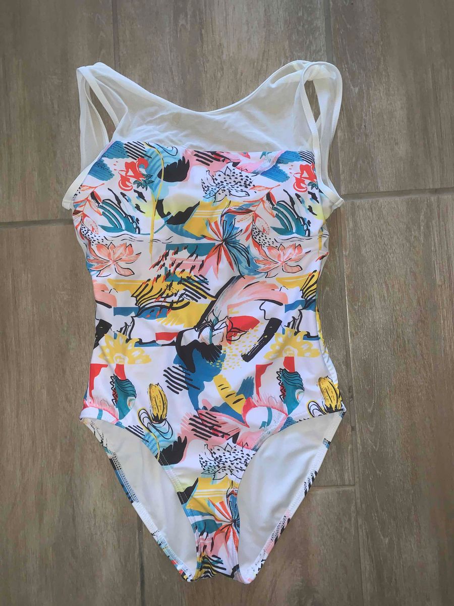 Foschini swimming costumes shop