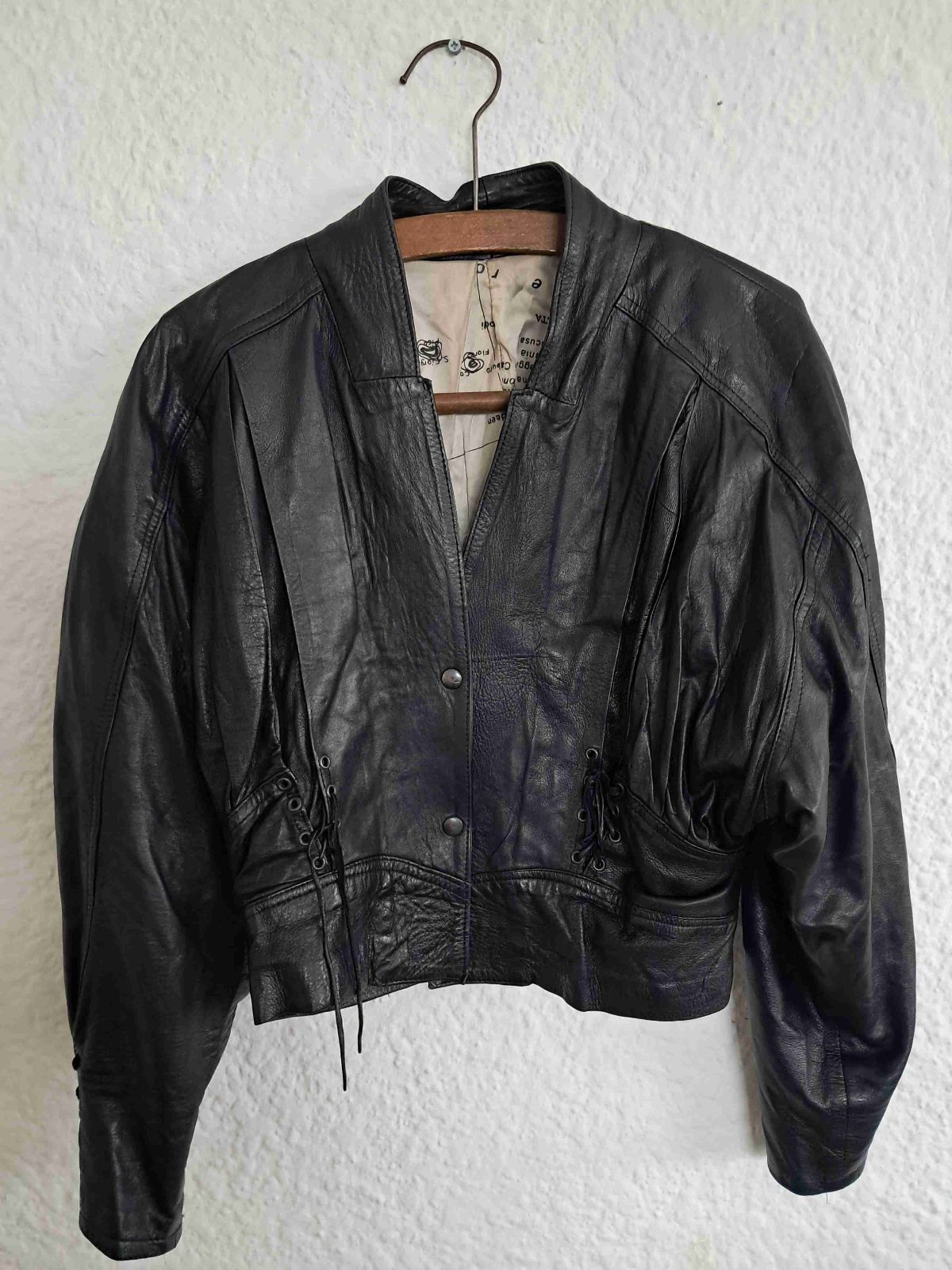 Yaga marketplace for preloved fashion