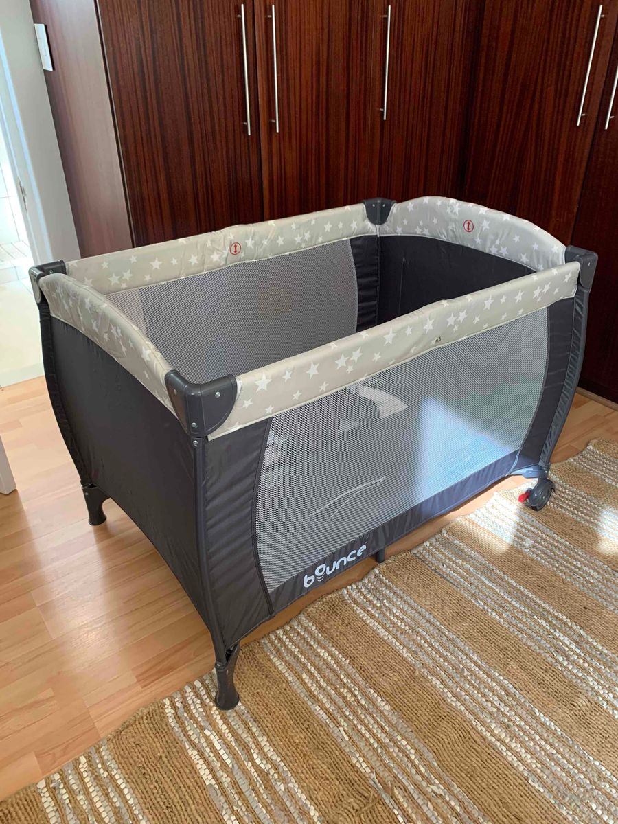 Camp sales cot bassinet