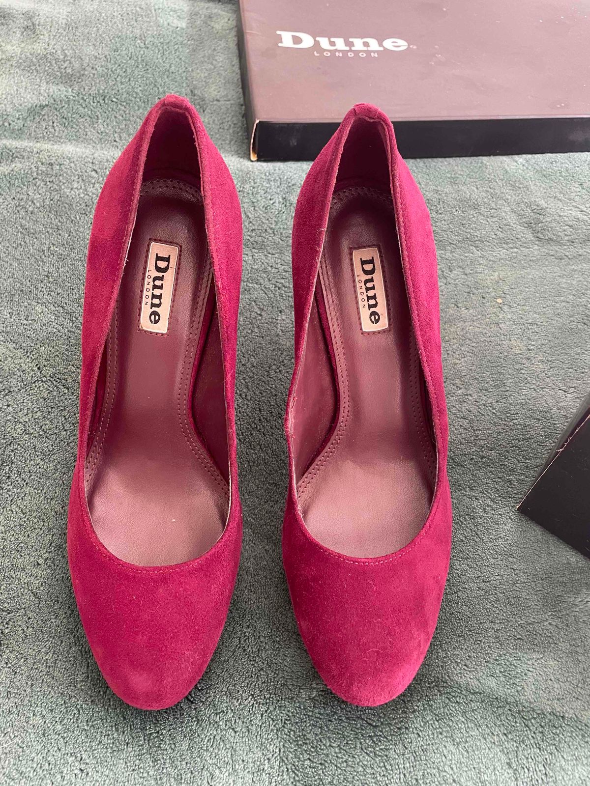 Dune hot sale suede heels