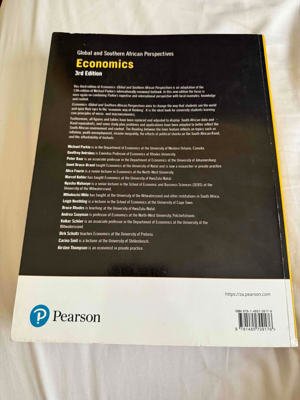 Books & Magazines | Economics 3rd edition - Global and Sout | YAGA
