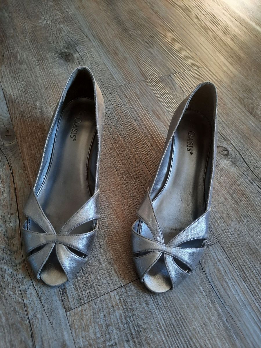 Oasis top silver shoes
