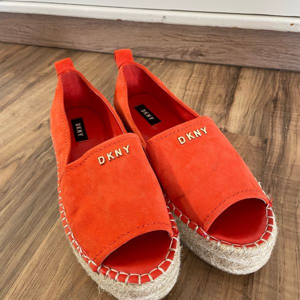 Dkny espadrilles 2024 peep toe