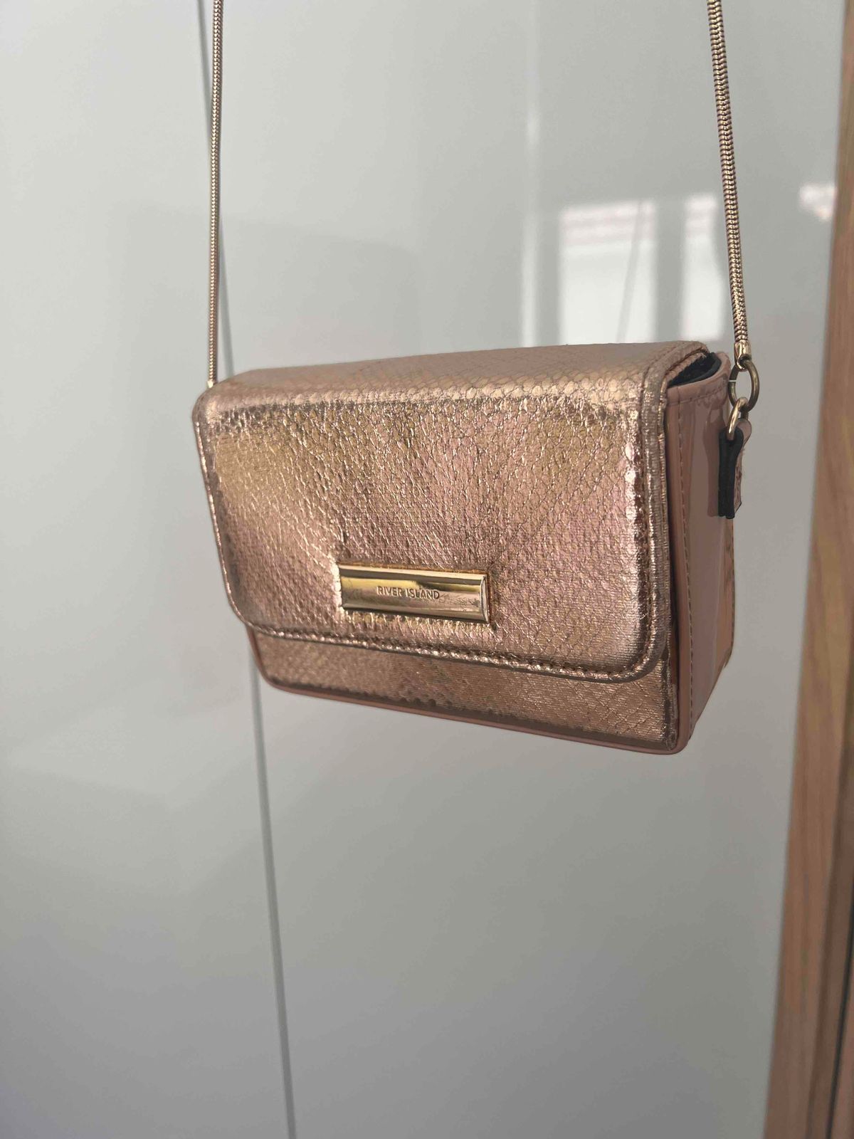 River island rose gold on sale bag