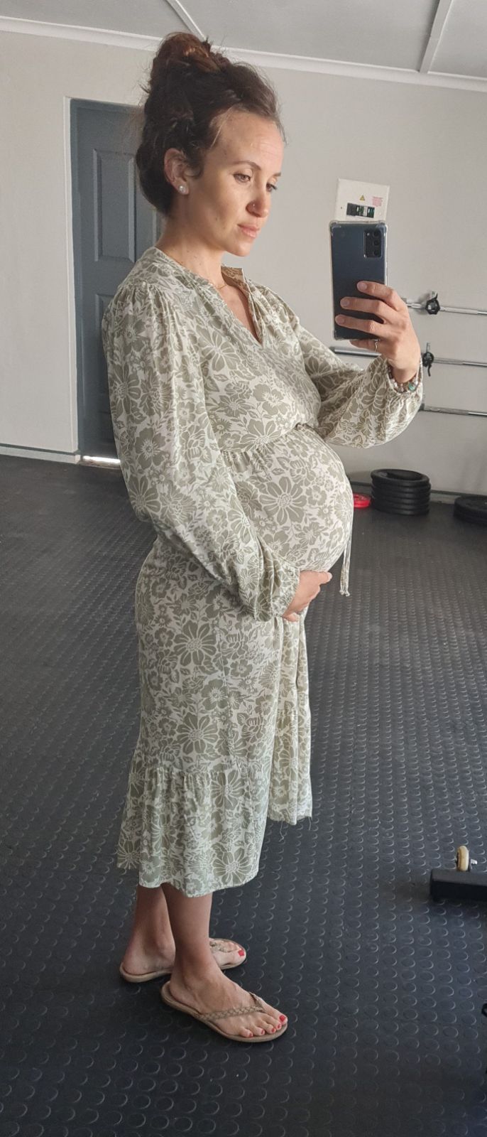 Women Edgars long sleeve dress Worn while I w YAGA