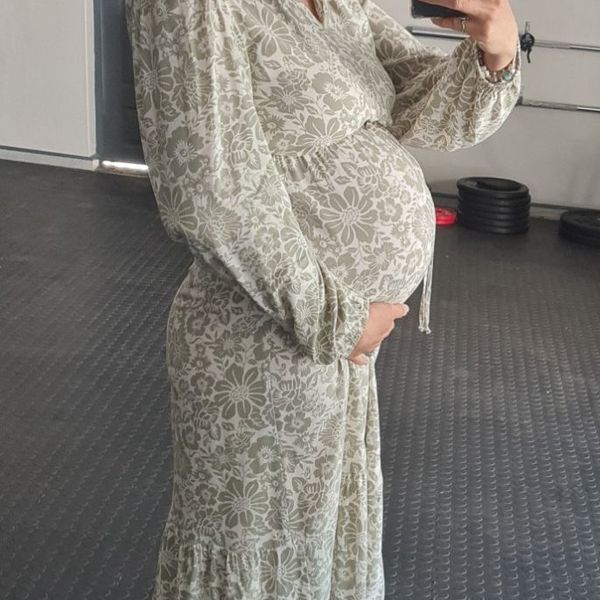 Women Edgars long sleeve dress Worn while I w YAGA