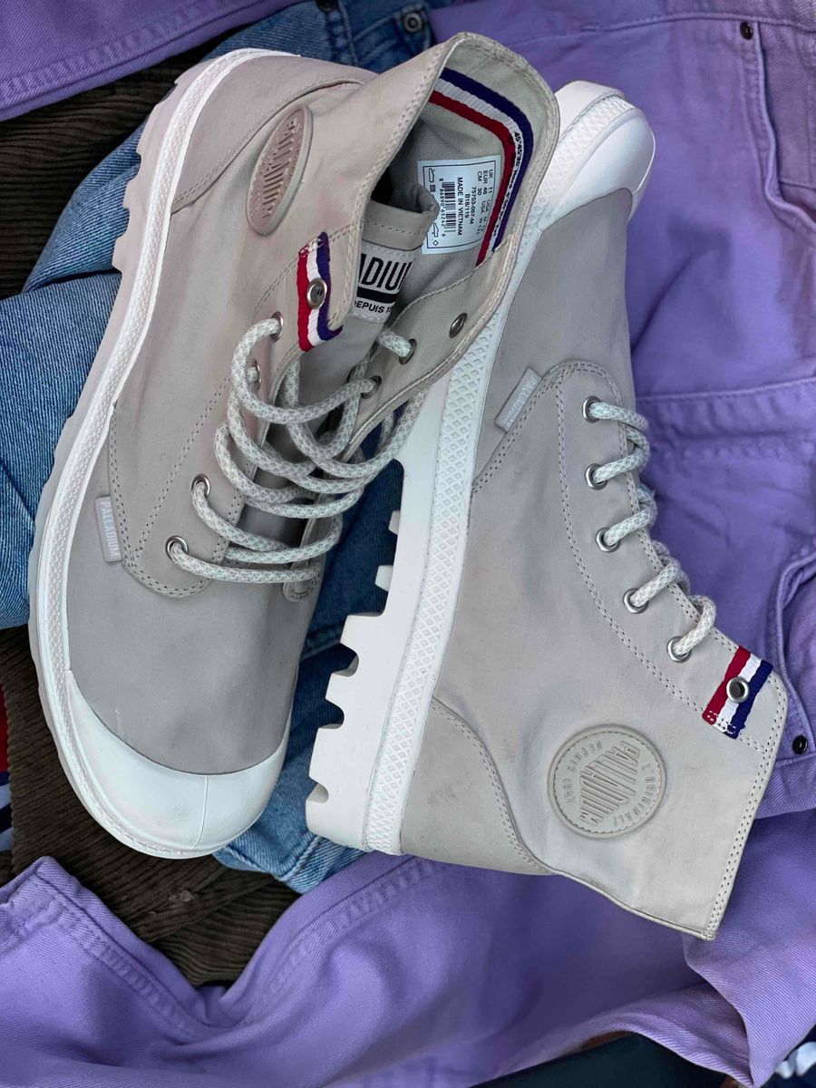 Palladium boots sales at sportscene price