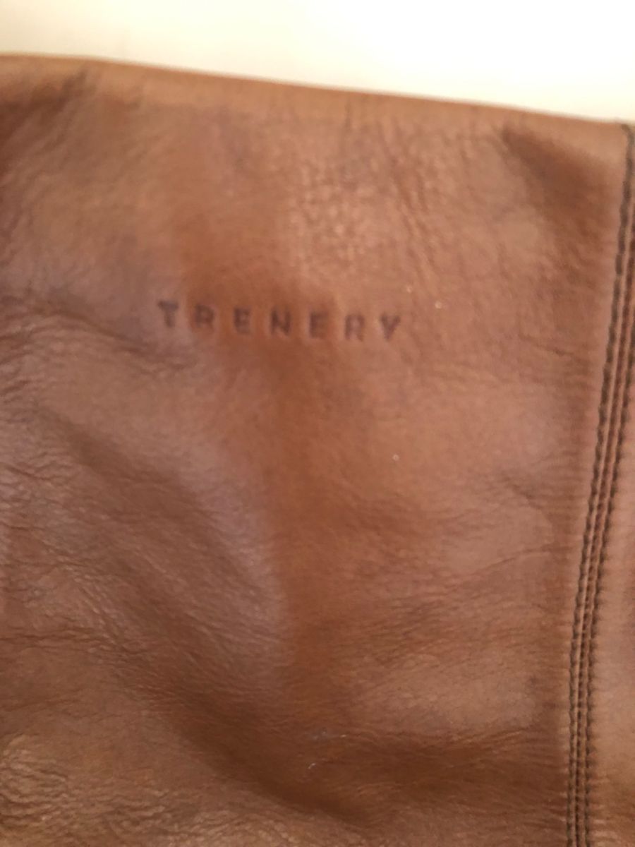 Women TRENERY leather sling Top zip with YAGA1