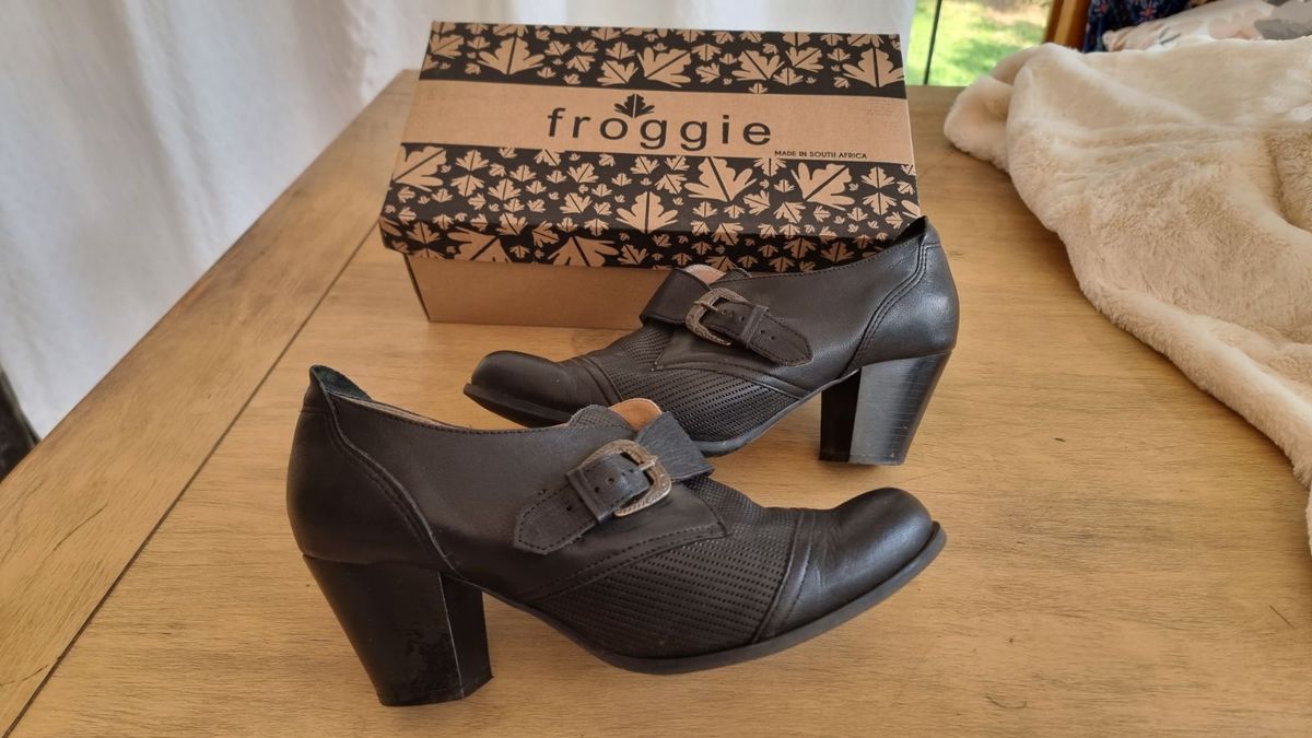 Froggie 2025 high heels