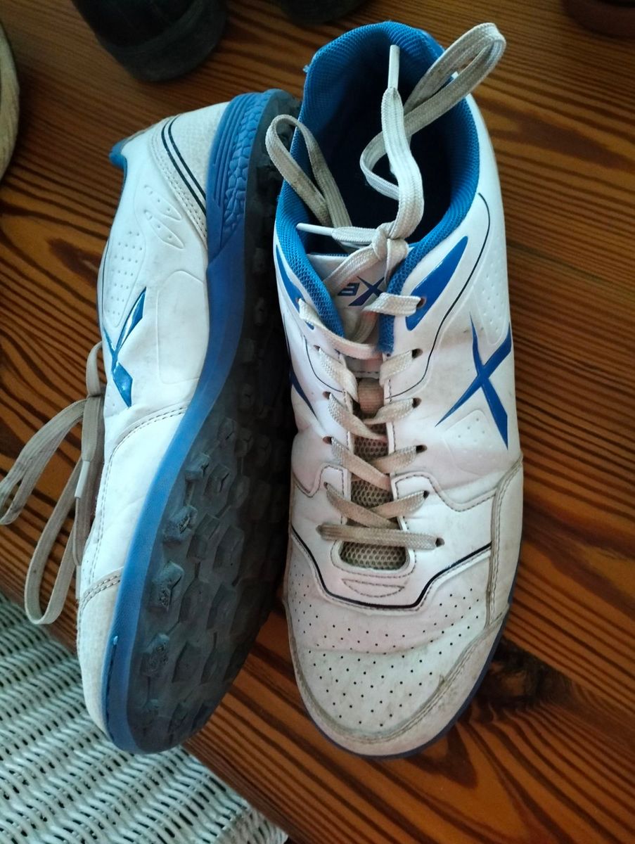 Maxed cricket shoes clearance