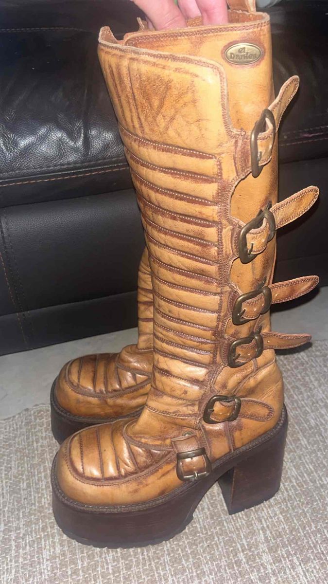 El dantes 2025 platform boots