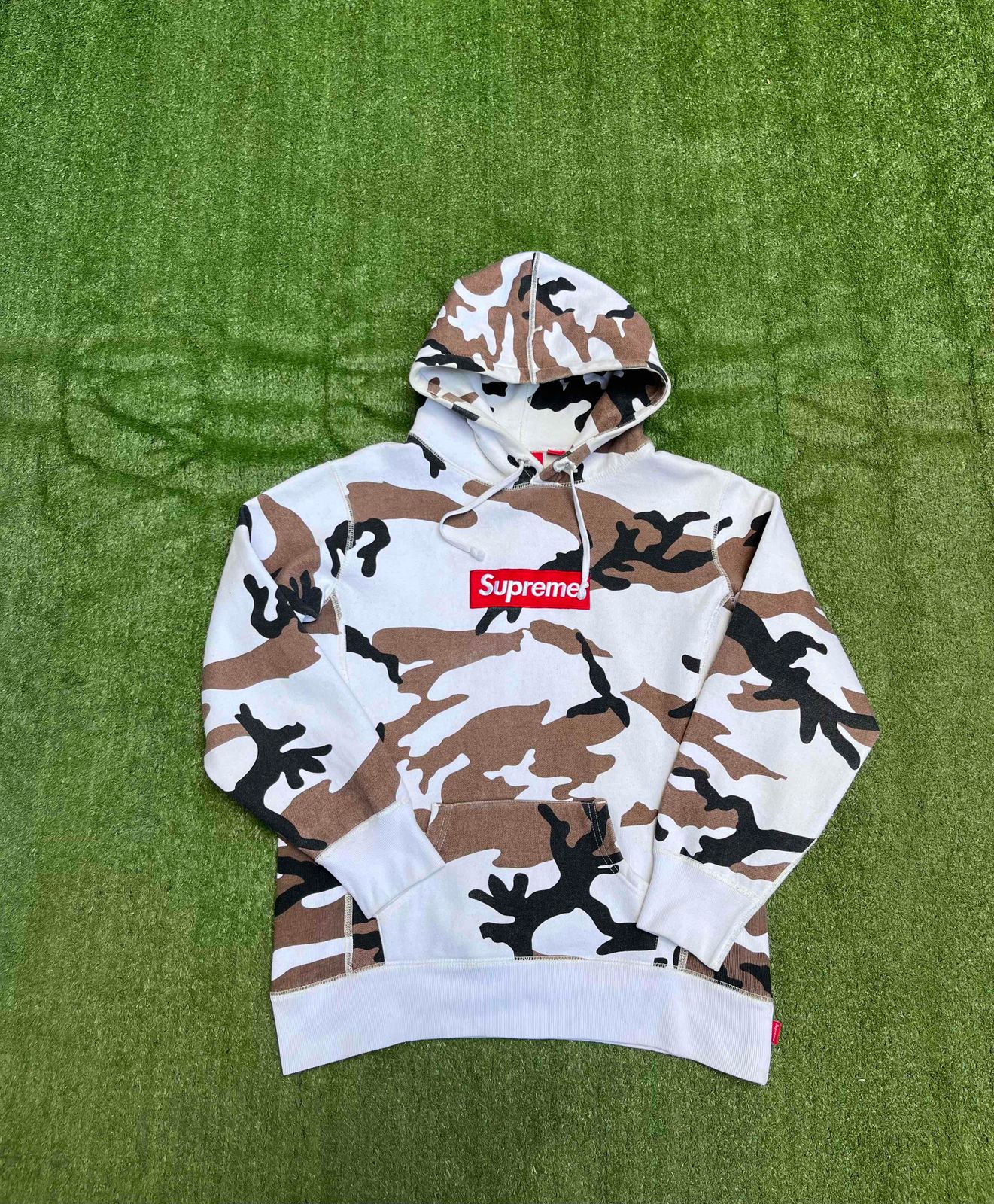 Supreme snow camo bogo sale