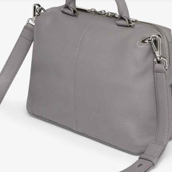 Yaga marketplace for preloved fashion