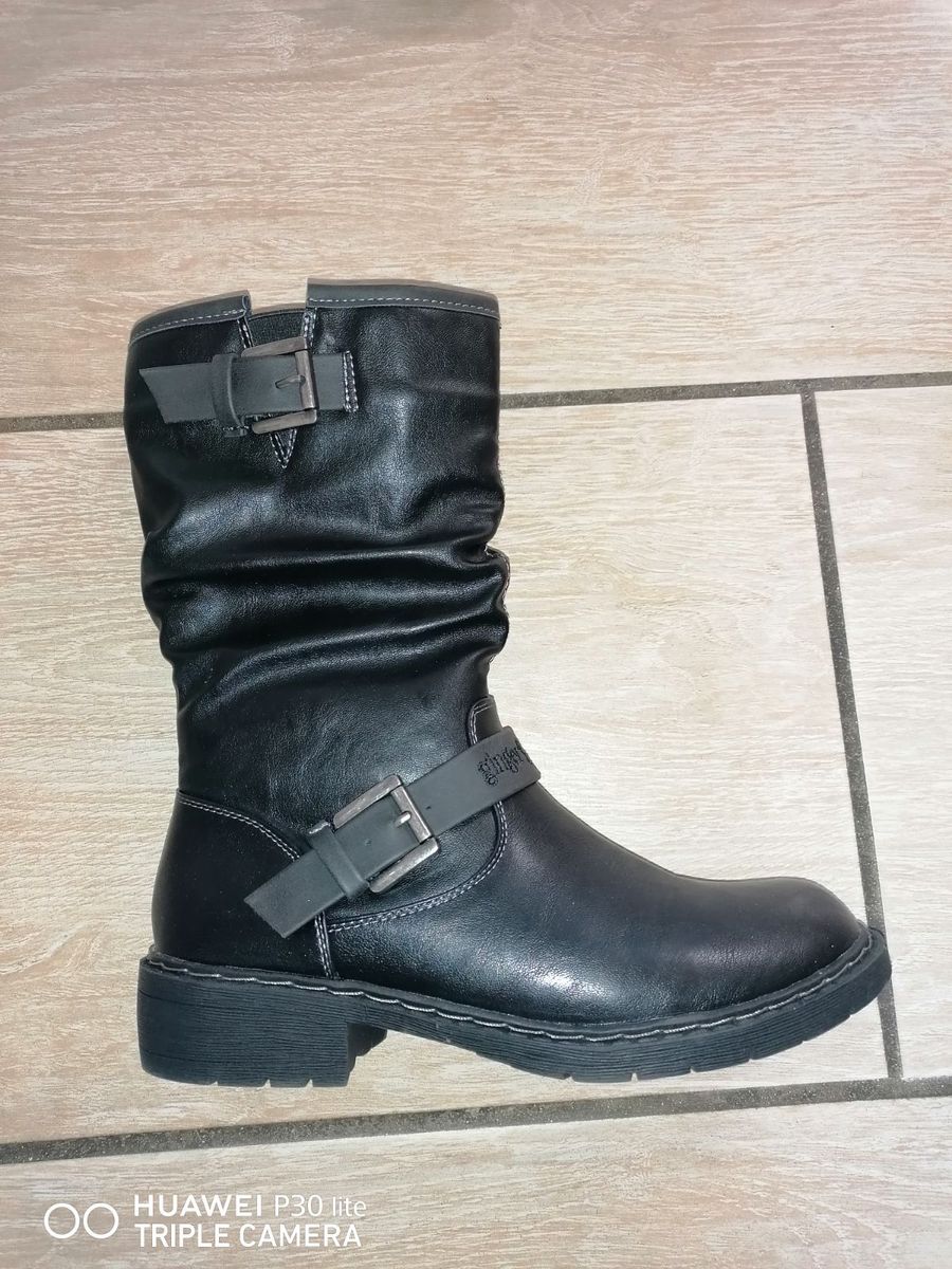 Women Black Truworths Ginger Mary boots. Worn Yaga SA