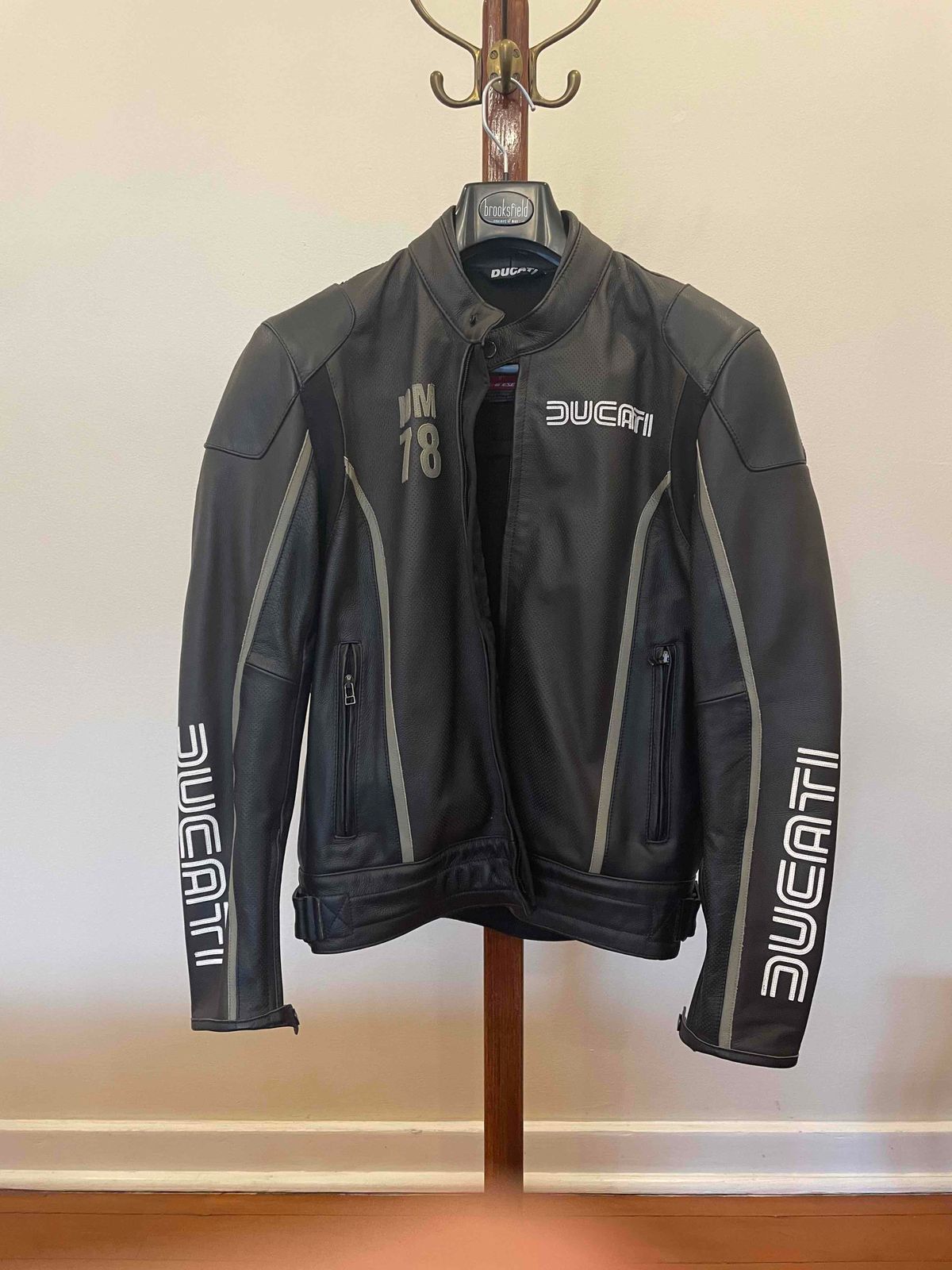 Ducati iom 78 leather on sale jacket