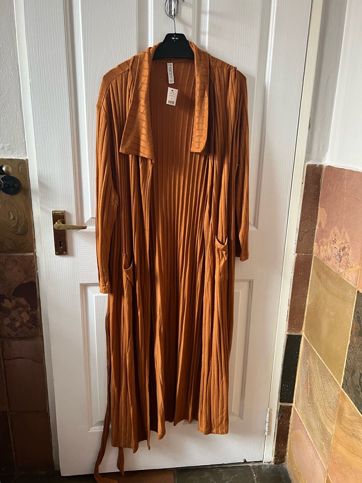 Yaga marketplace for preloved fashion