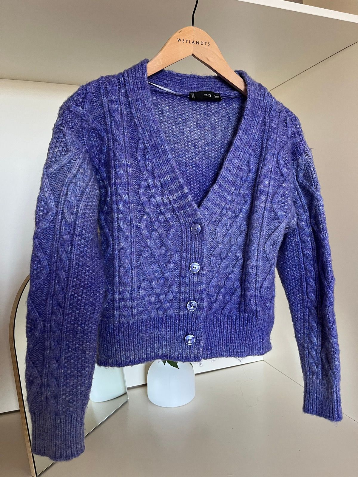 Yaga - marketplace for preloved fashion
