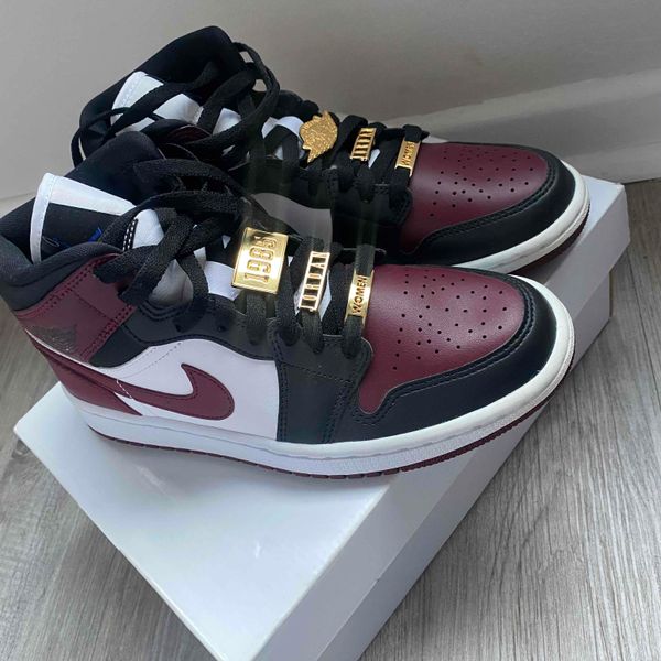 Gold Pendant Jordan Mid Maroon Black Gold AIR JORDAN MID MAROON