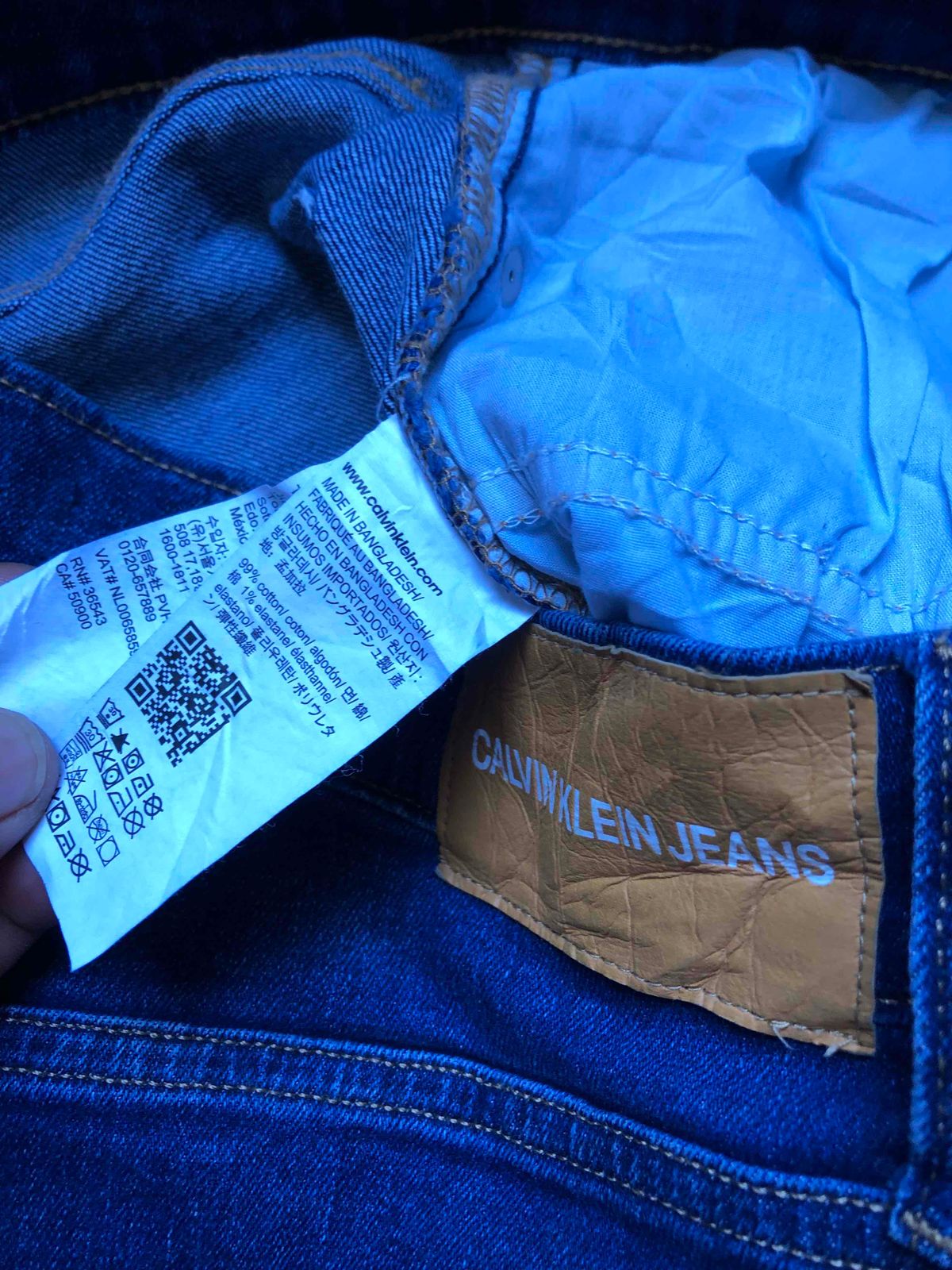 Calvin klein jeans sales rn 36543 ca 50900