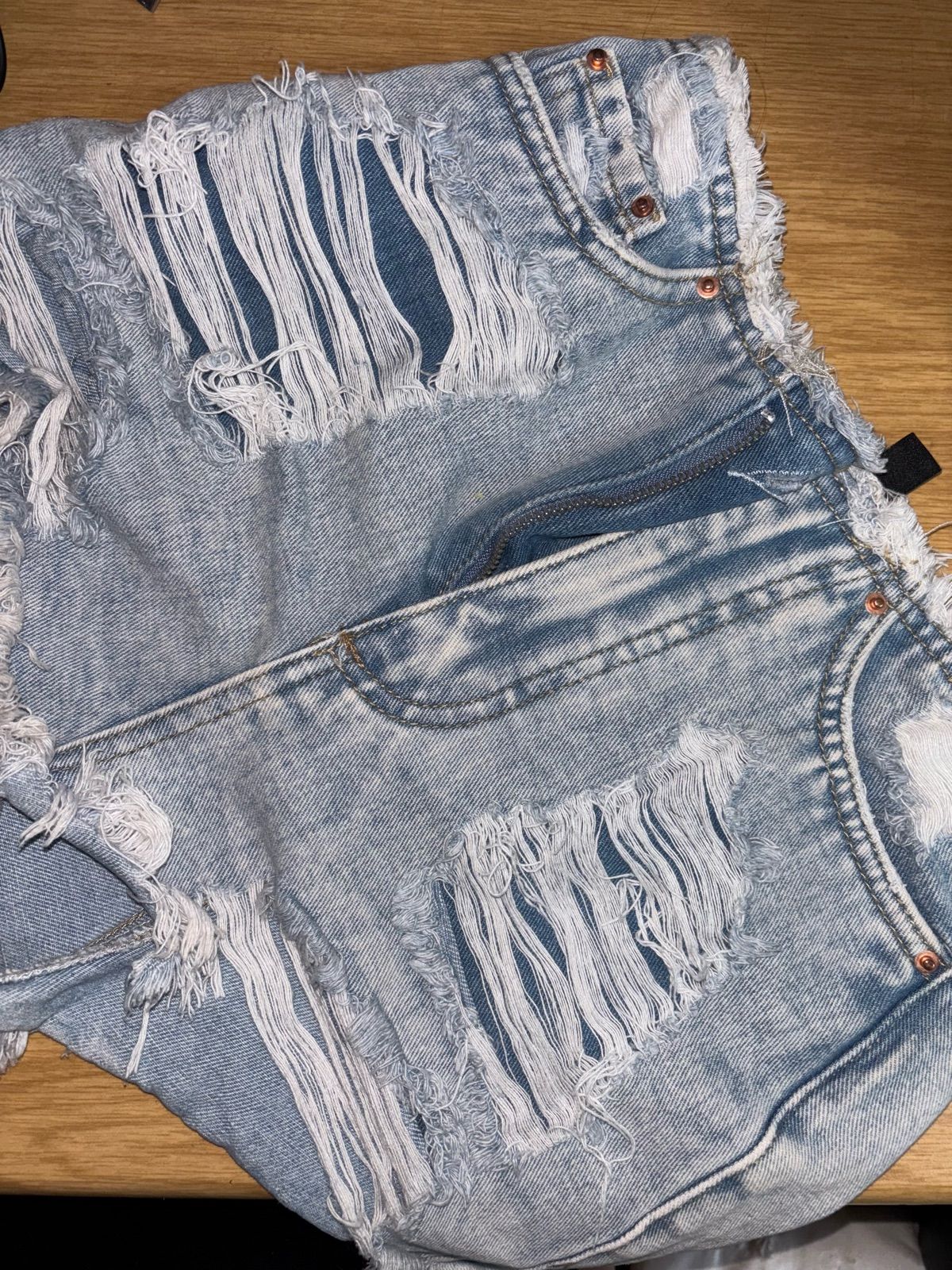 yaga-marketplace-for-preloved-fashion