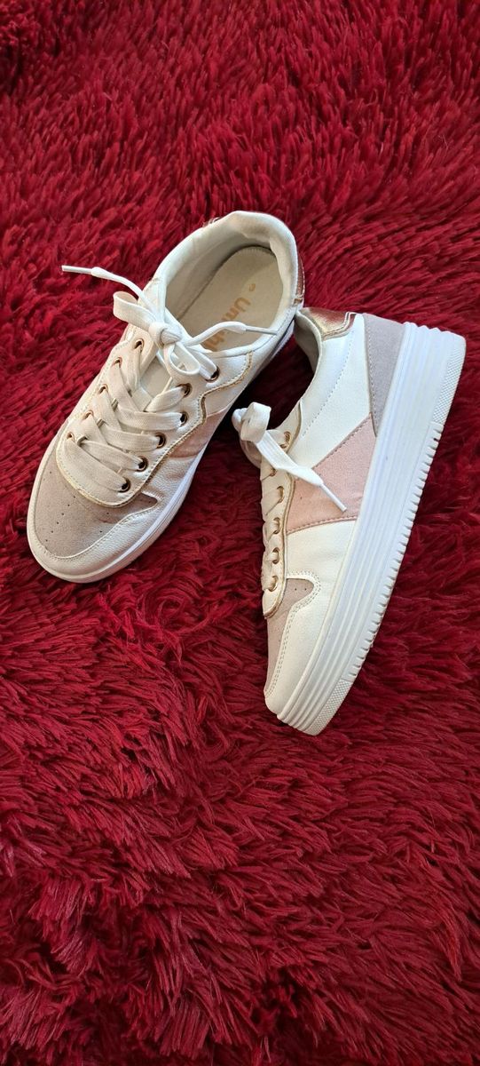 Foschini 2025 shoes sneakers