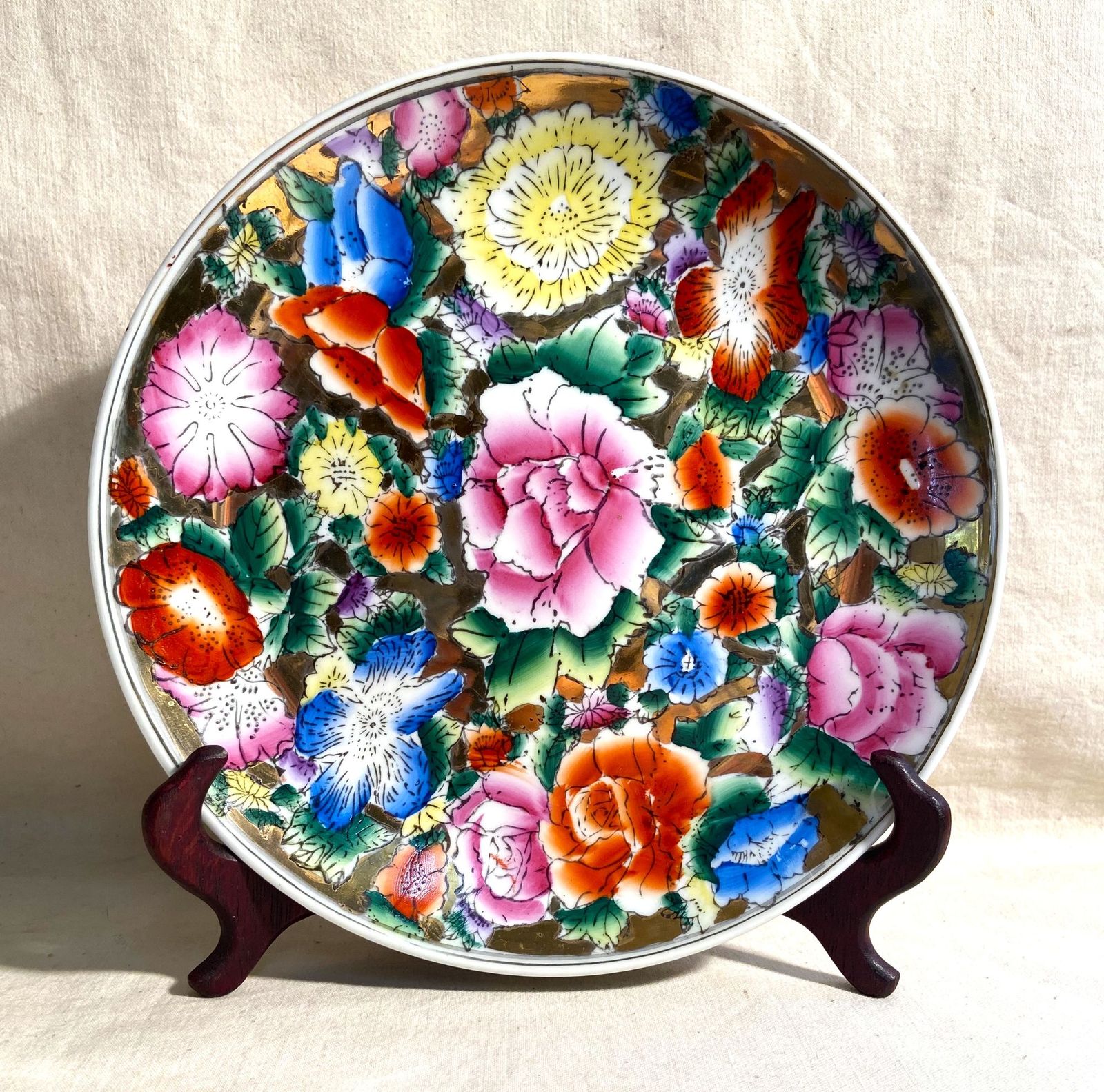 Chinese floral display plate