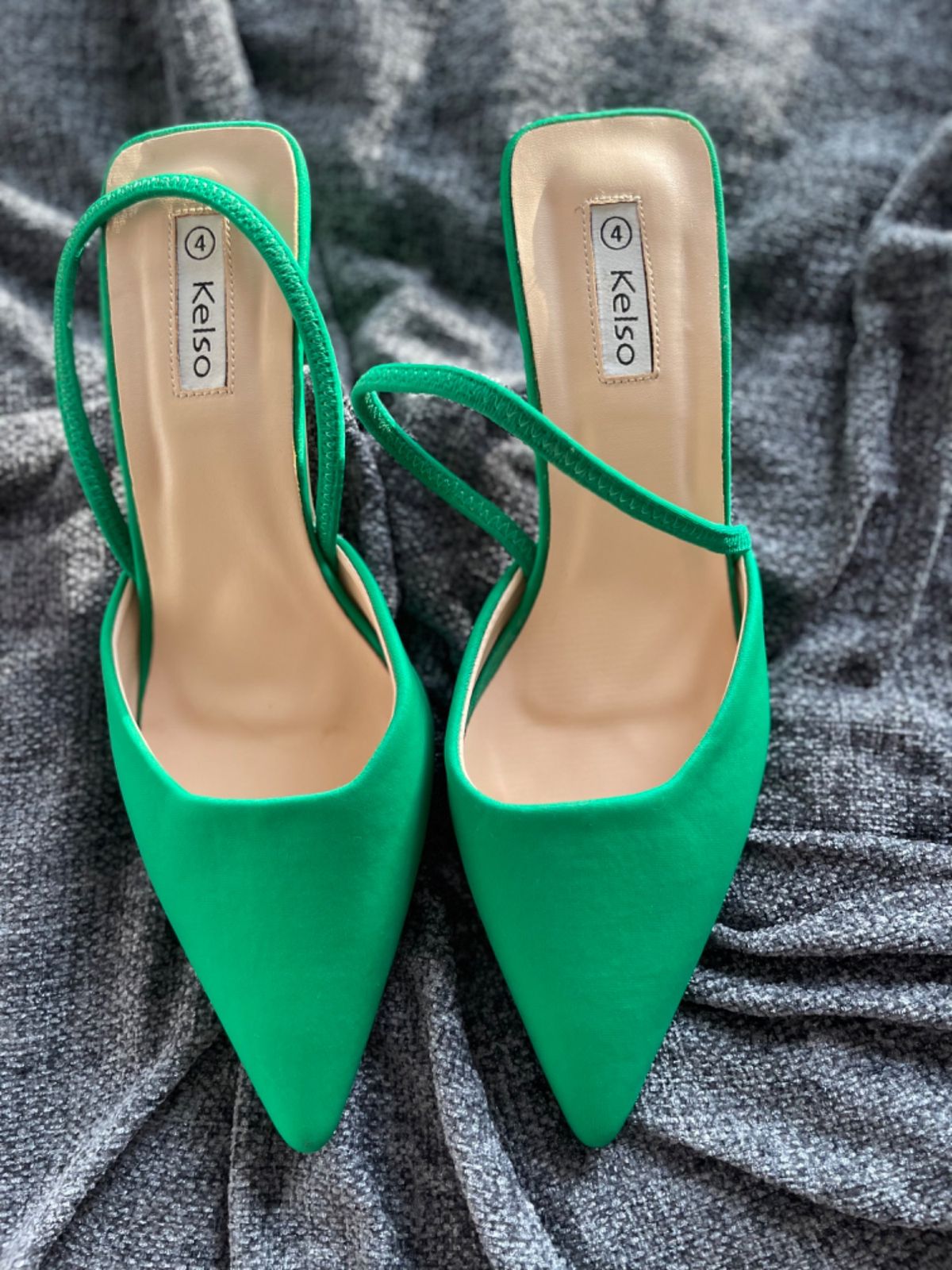 Kitten Edgars Ladies Shoes Pointed Kitten Heel With Chain Trim Pink