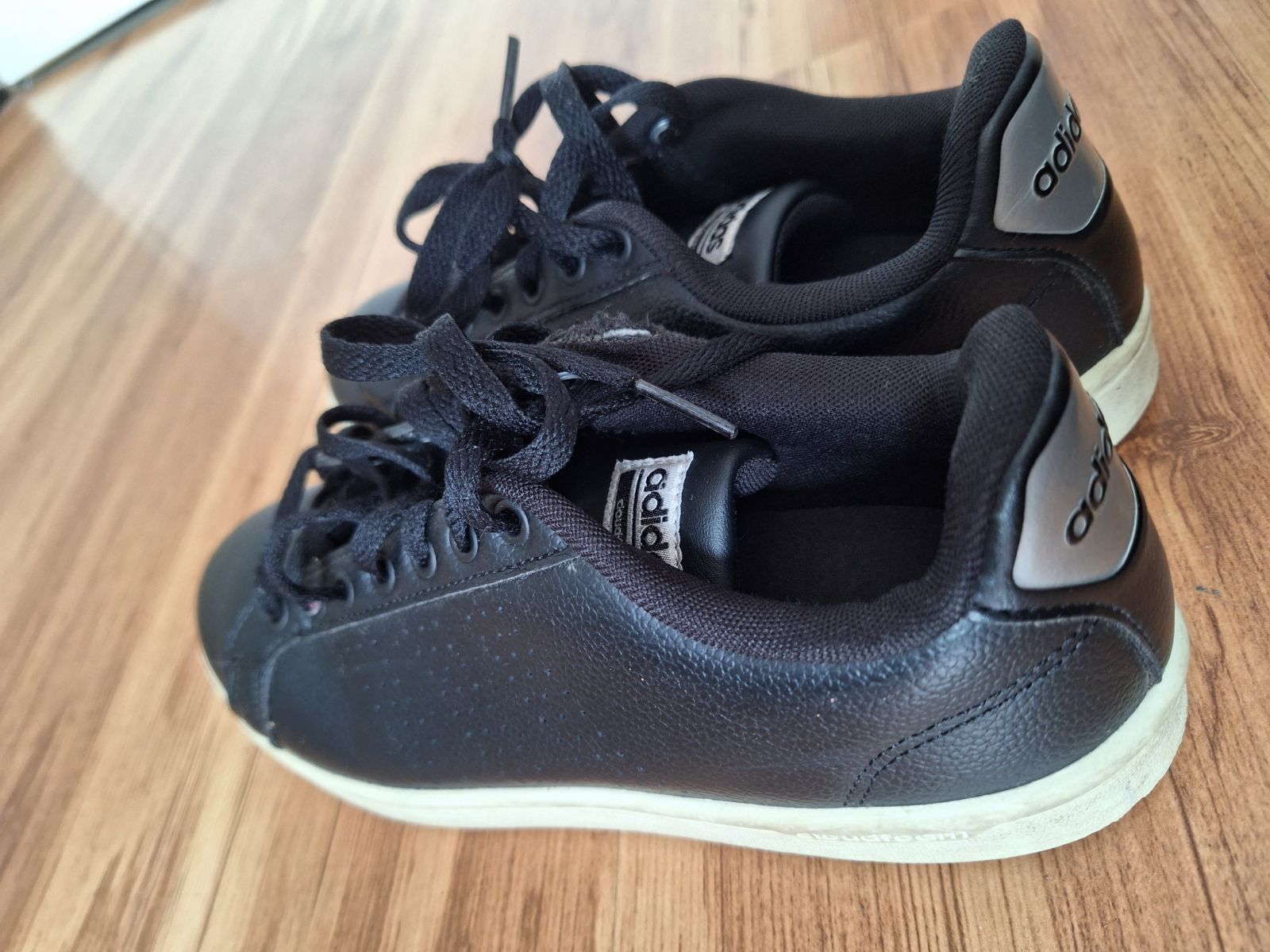 Black leather cloudfoam sneakers sale