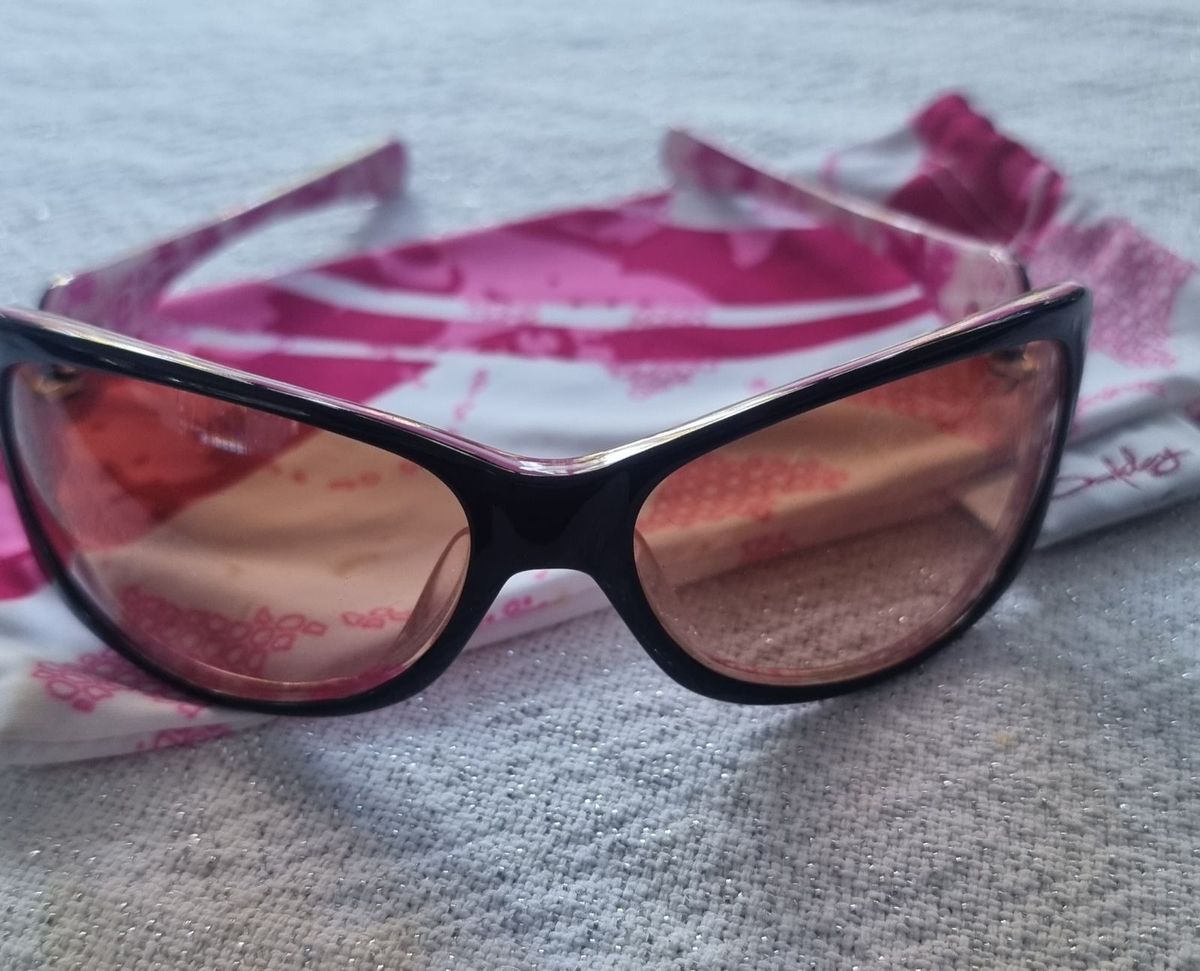 Oakley dangerous breast cancer clearance sunglasses