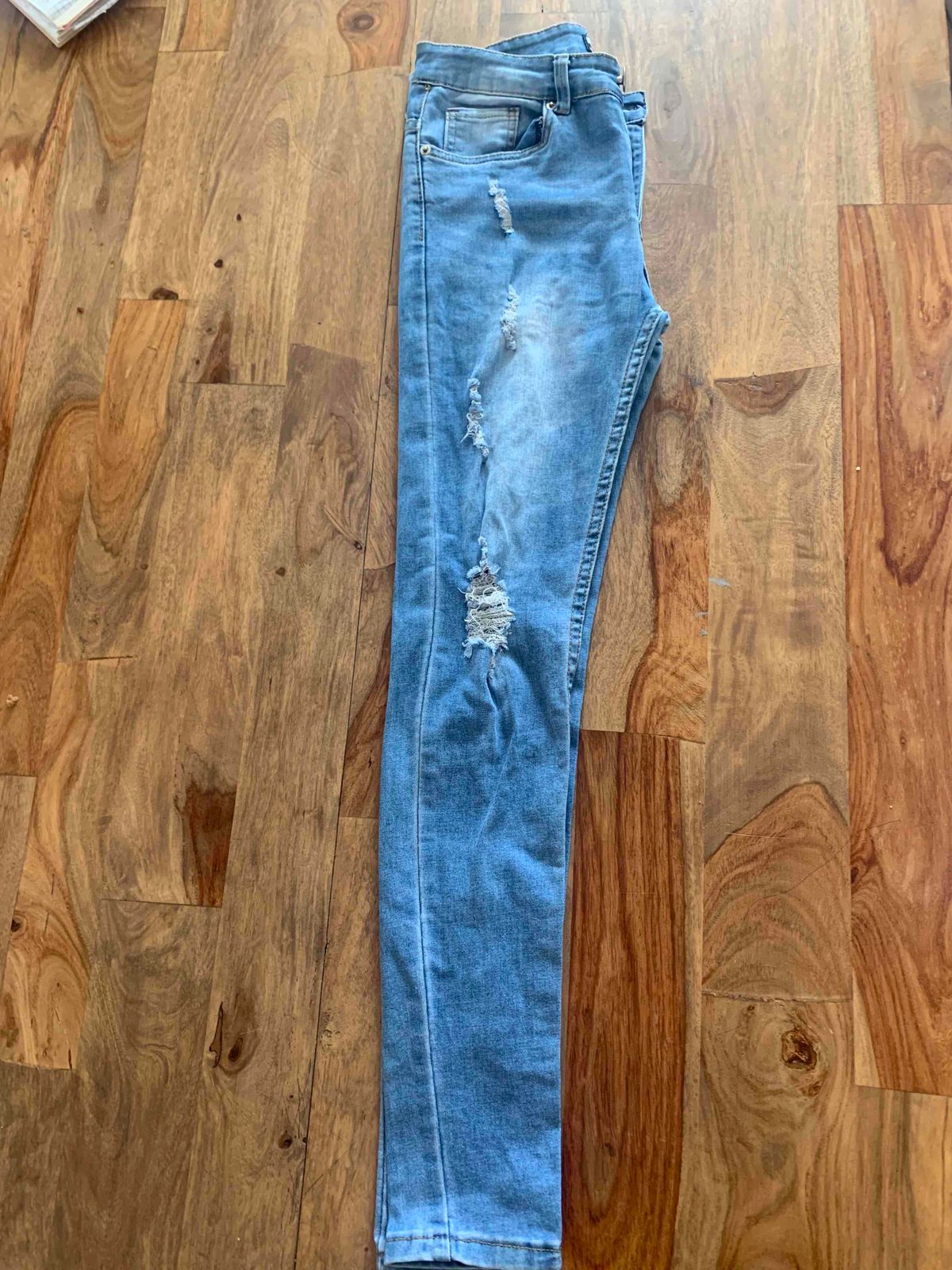 yaga-marketplace-for-preloved-fashion