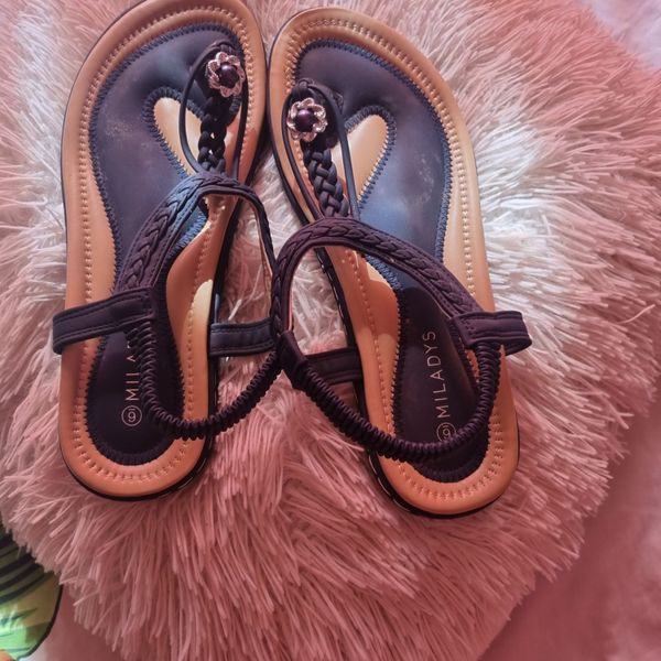 Women Navy blue miladys size bare YAGA