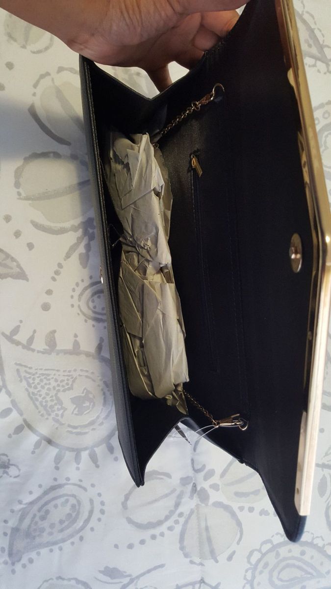 Women Foschini stunning black clutch bag. Bra Yaga SA