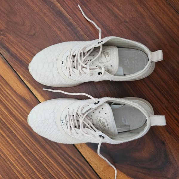 Women Nike Women s airmax thea ultra se Yaga SA