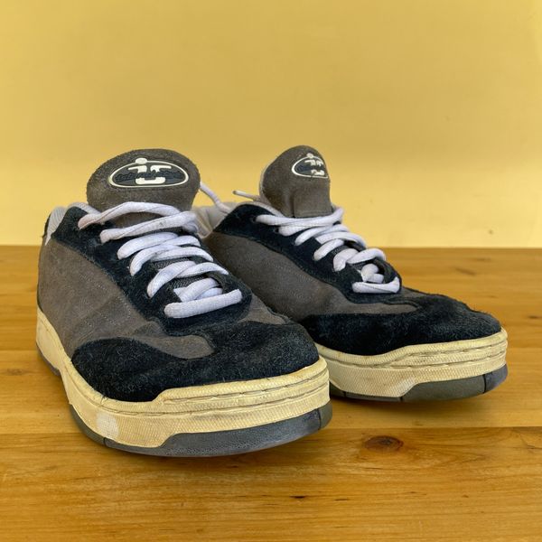 Old style skate shoes discount