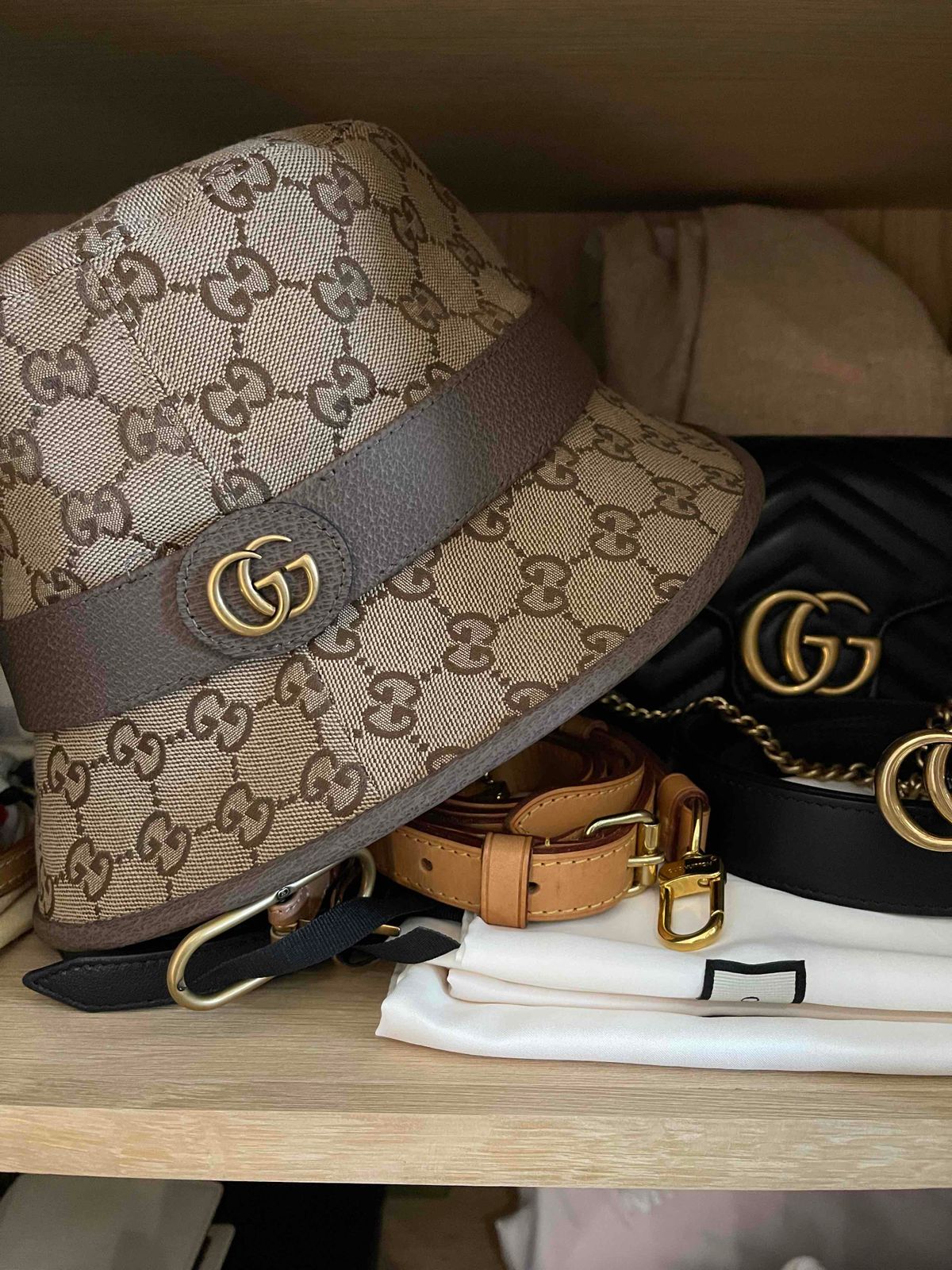 Gucci bucket best sale hat price