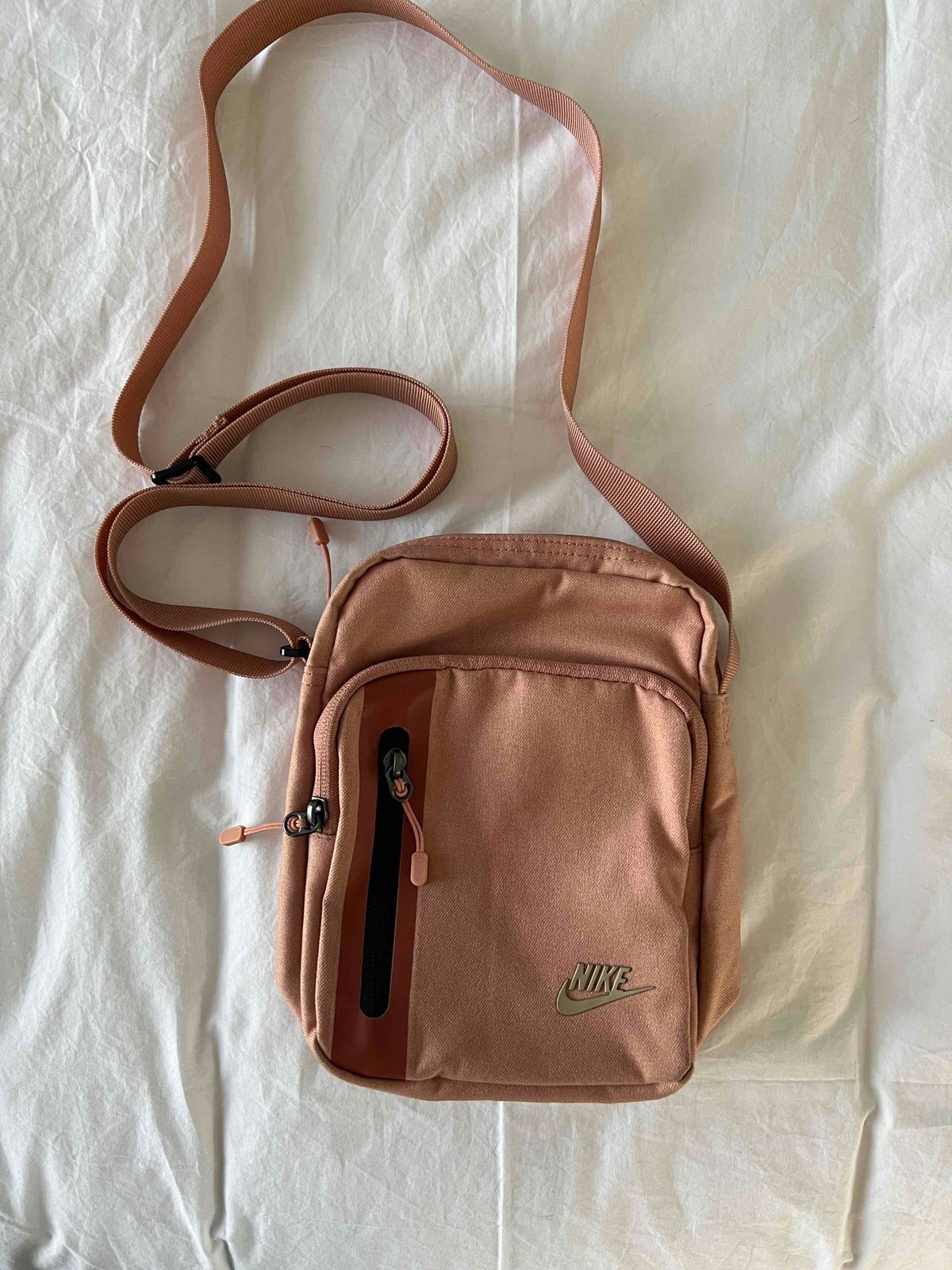 Yaga marketplace for preloved fashion